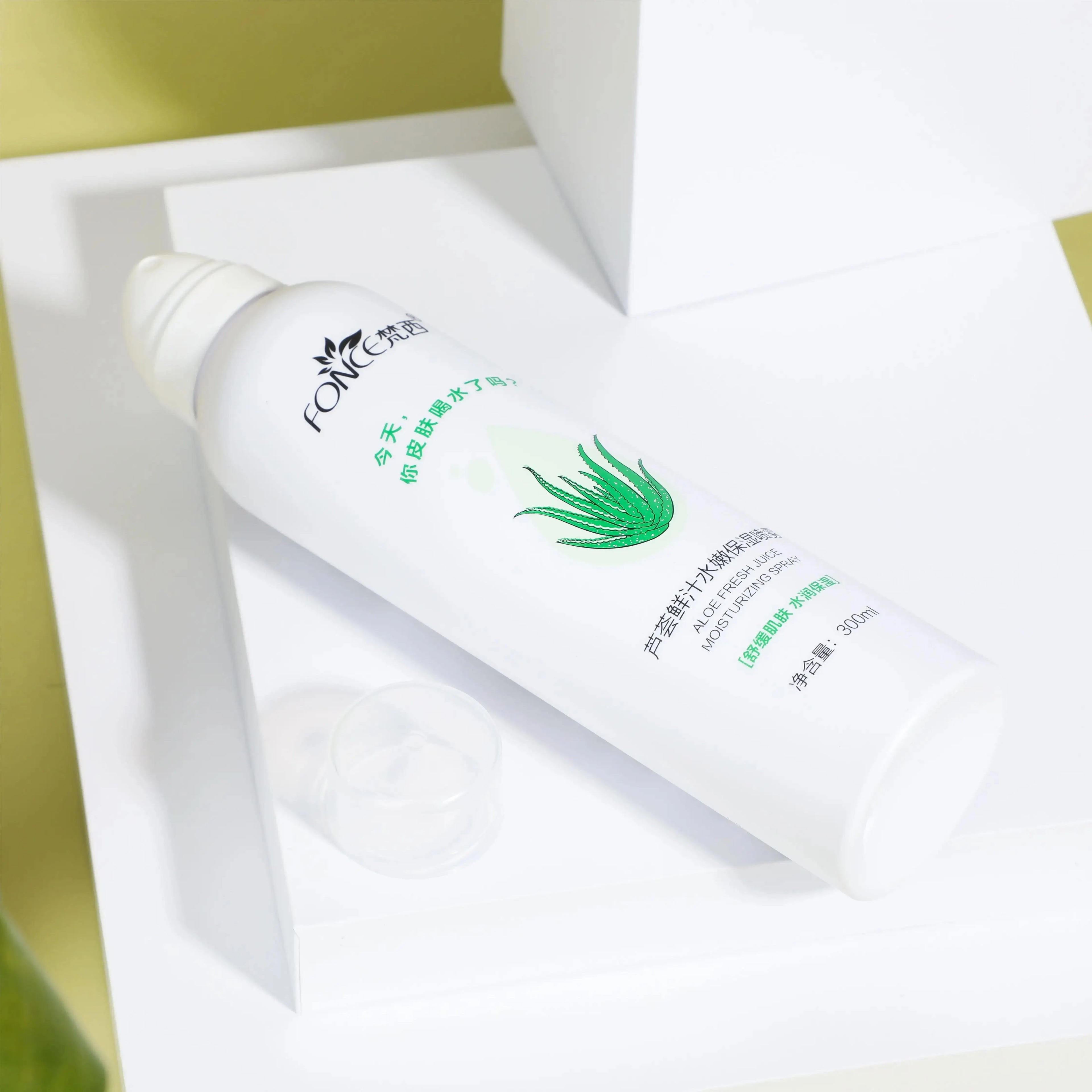 Aloe Fresh Juice Tender Moisturizing Spray 300Ml